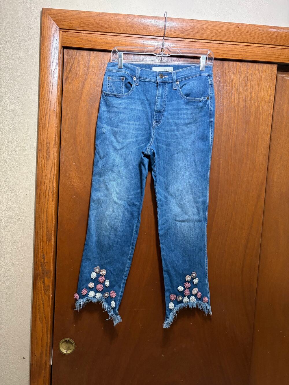 Ella Moss Womens Size 29 Embellished Ankle Jeans Floral Applique Frayed Hem